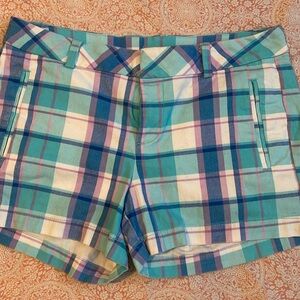 Women short